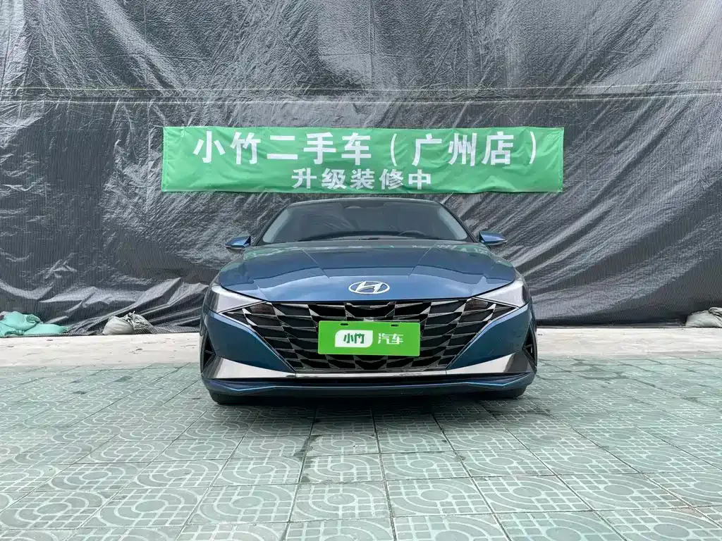 Hyundai Elantra — фото 10