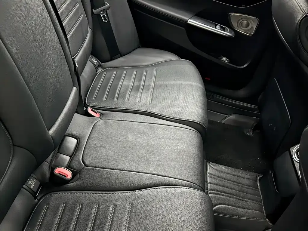 Mercedes-Benz C-Class 2023 из CN, фото 5