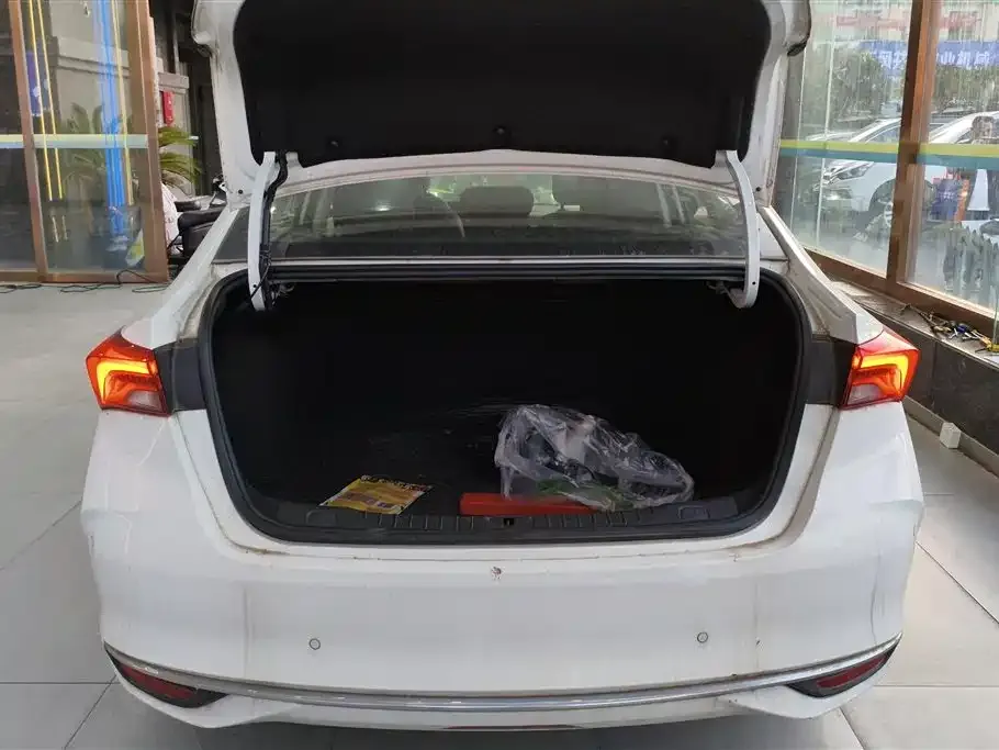 Buick Verano 2023 из CN, фото 7