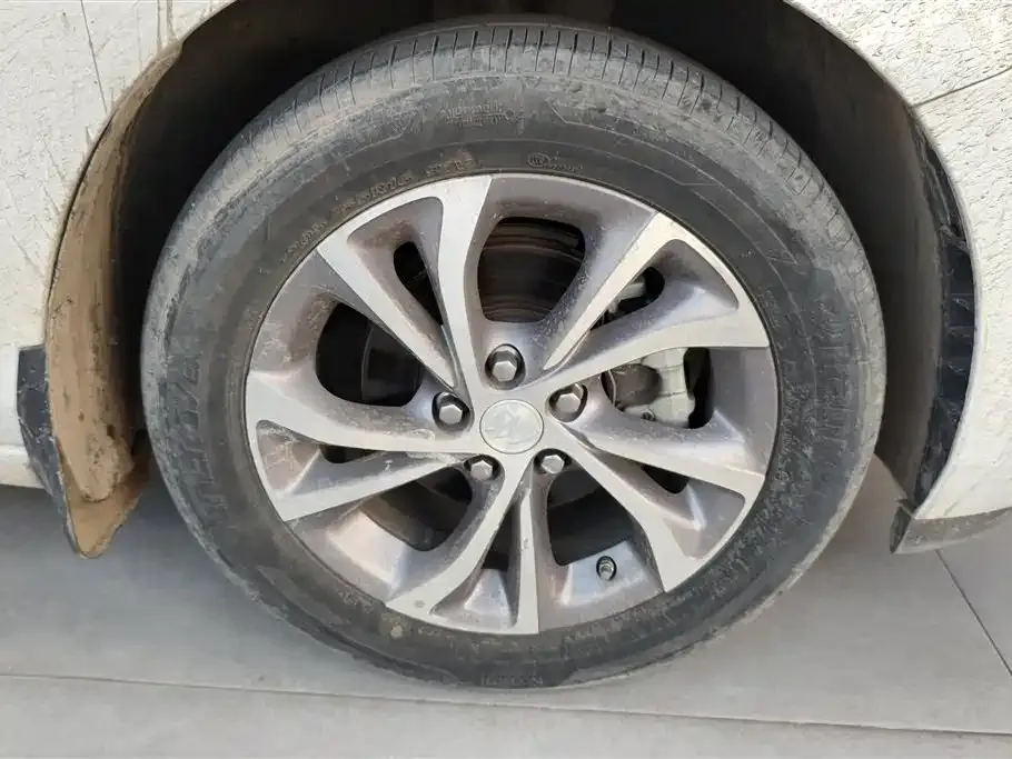 Buick Verano 2023 из CN, фото 6