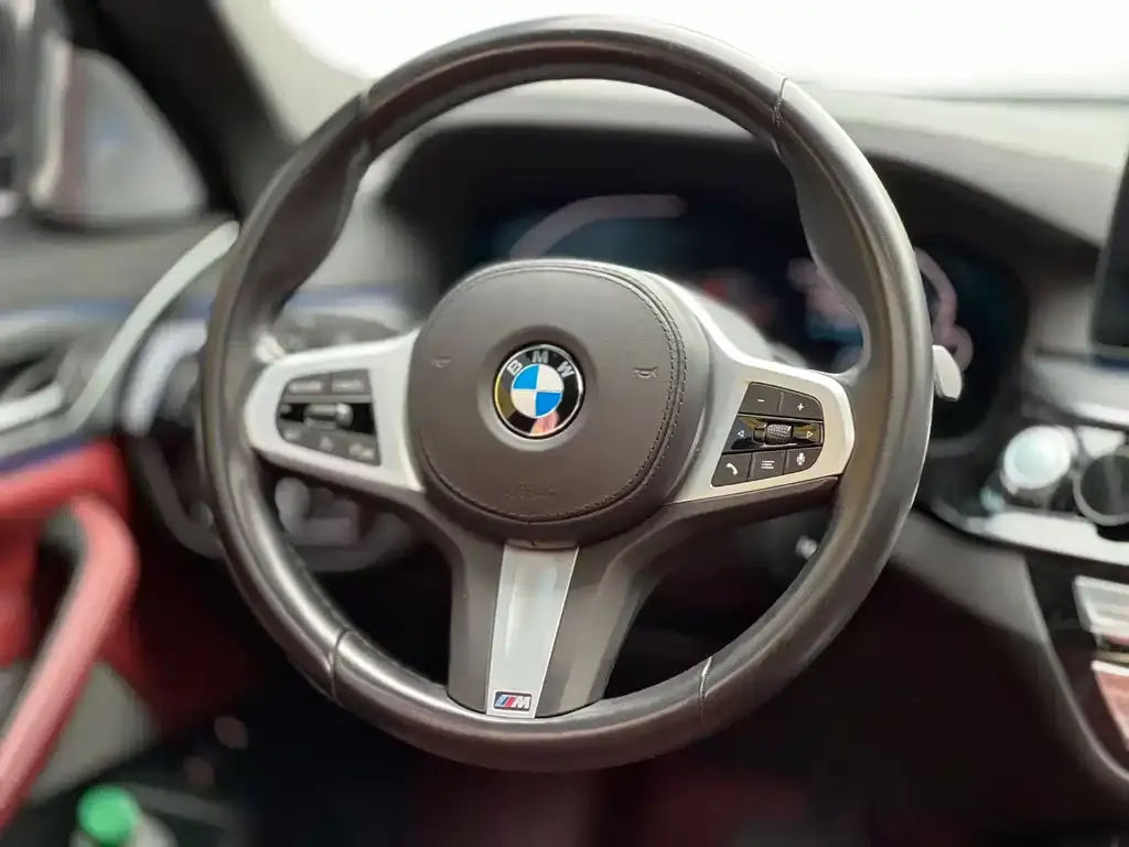 BMW 5 Series New Energy 2021 из CN, фото 4