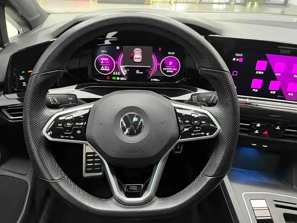 Volkswagen Golf 2022 из CN, фото 5