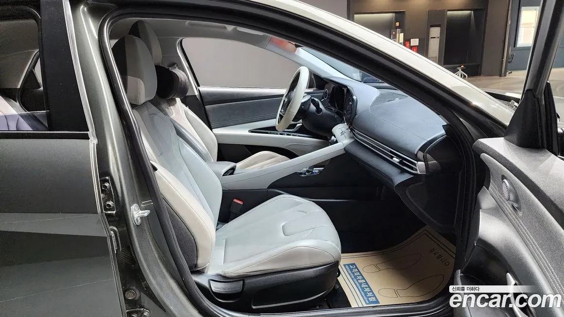 Hyundai AVANTE 2021 из KR, фото 3