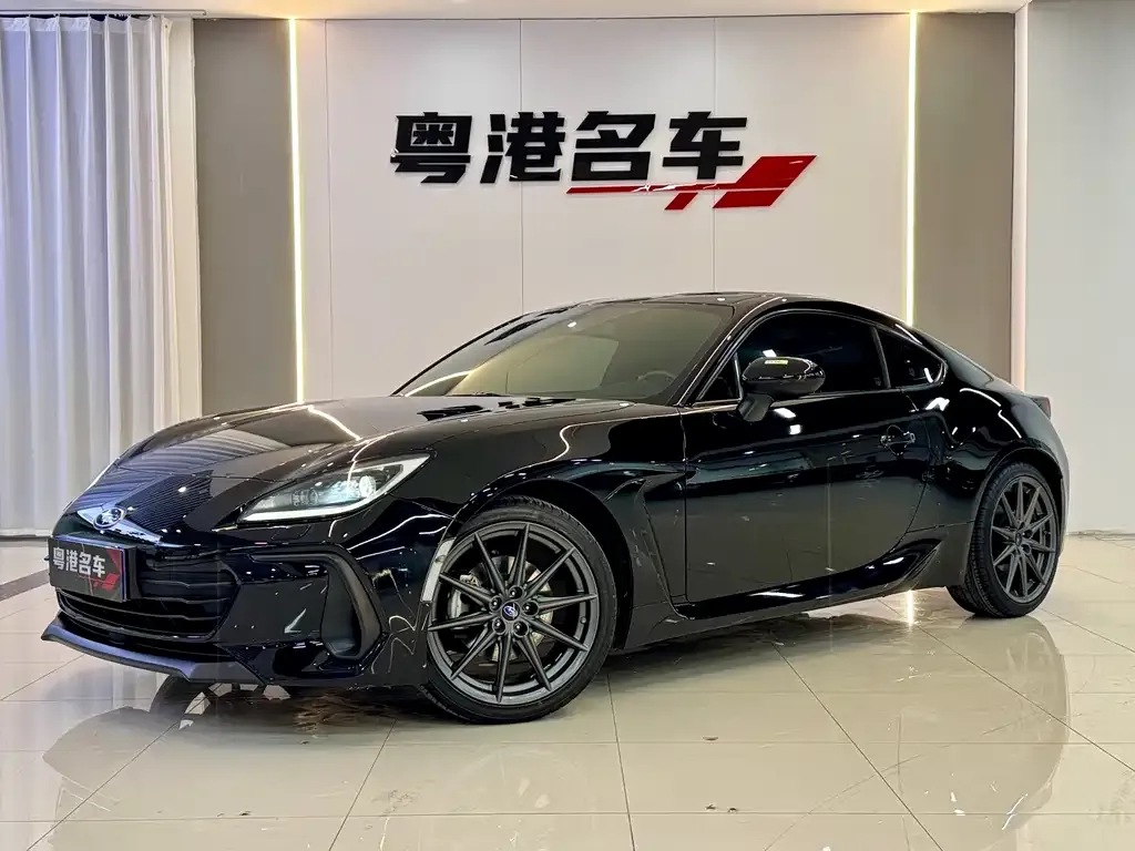 Subaru BRZ — фото 1