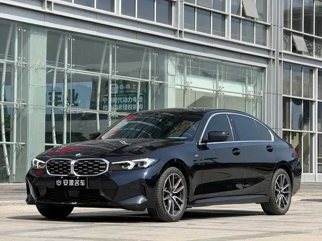 BMW 3 Series — фото 1