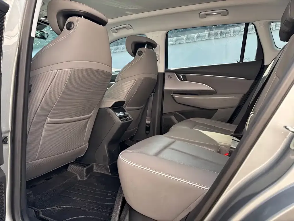 Buick E5 2023 из CN, фото 7
