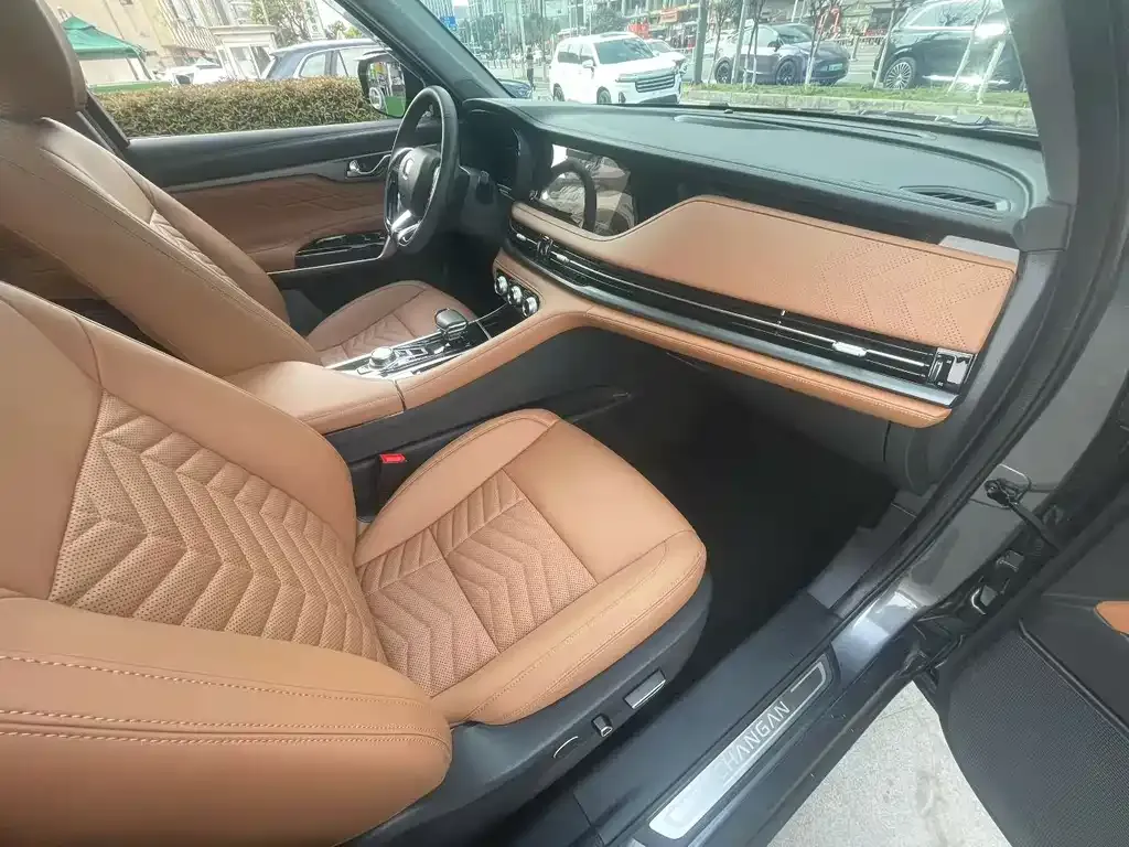 Changan CS95 2024 из CN, фото 4