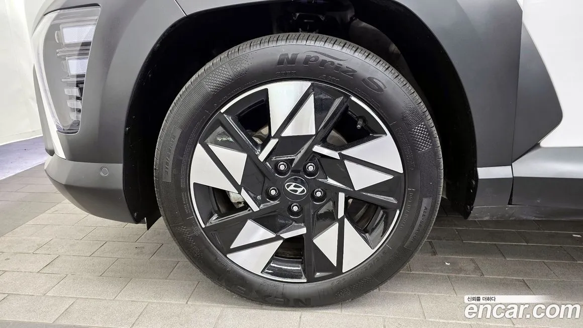 Hyundai Kona 2023 из KR, фото 8