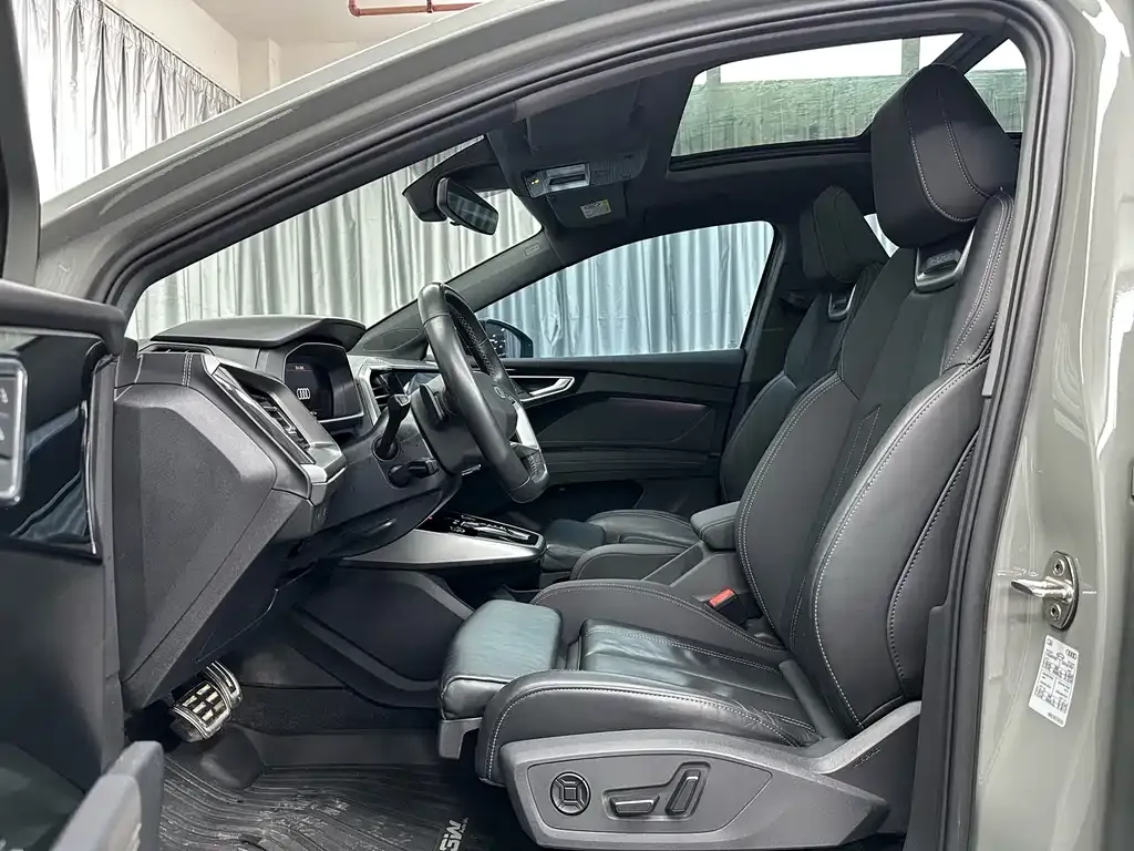 Audi Q4 e-tron 2023 из CN, фото 6