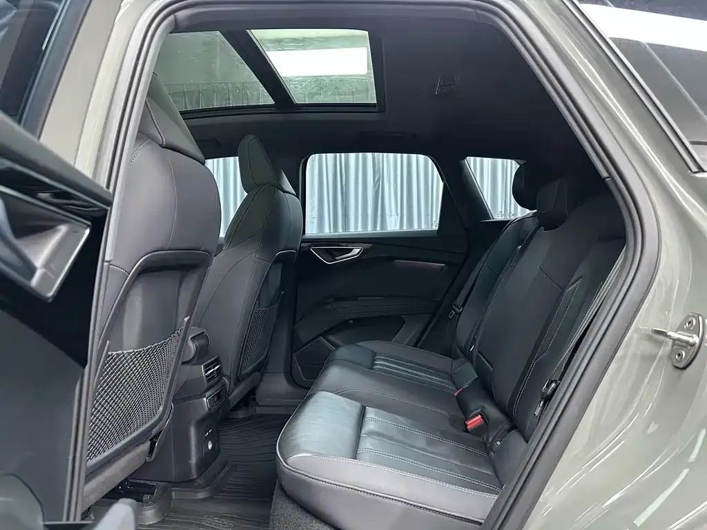 Audi Q4 e-tron 2023 из CN, фото 5