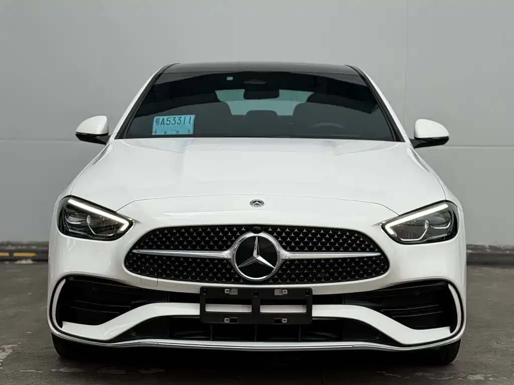 Mercedes-Benz C-Class — фото 10