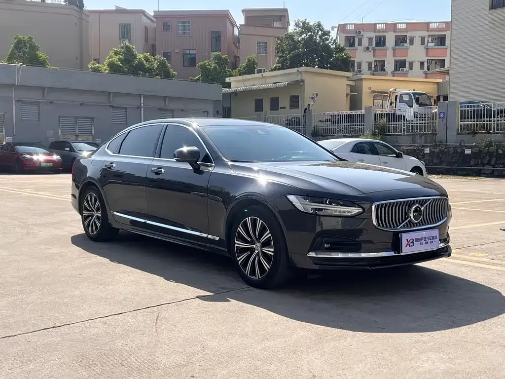 Volvo S90 — фото 3