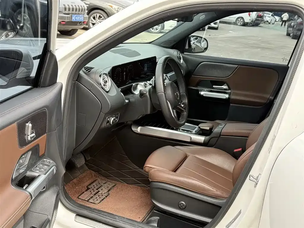 Mercedes-Benz GLB 2023 из CN, фото 6