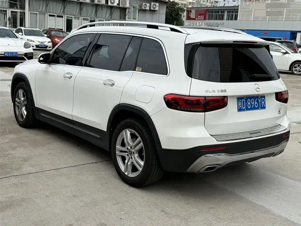 Mercedes-Benz GLB 2023 из CN, фото 5