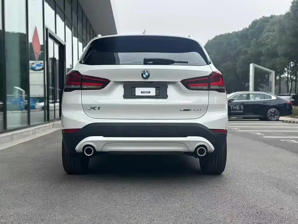 BMW X1 2023 из CN, фото 9