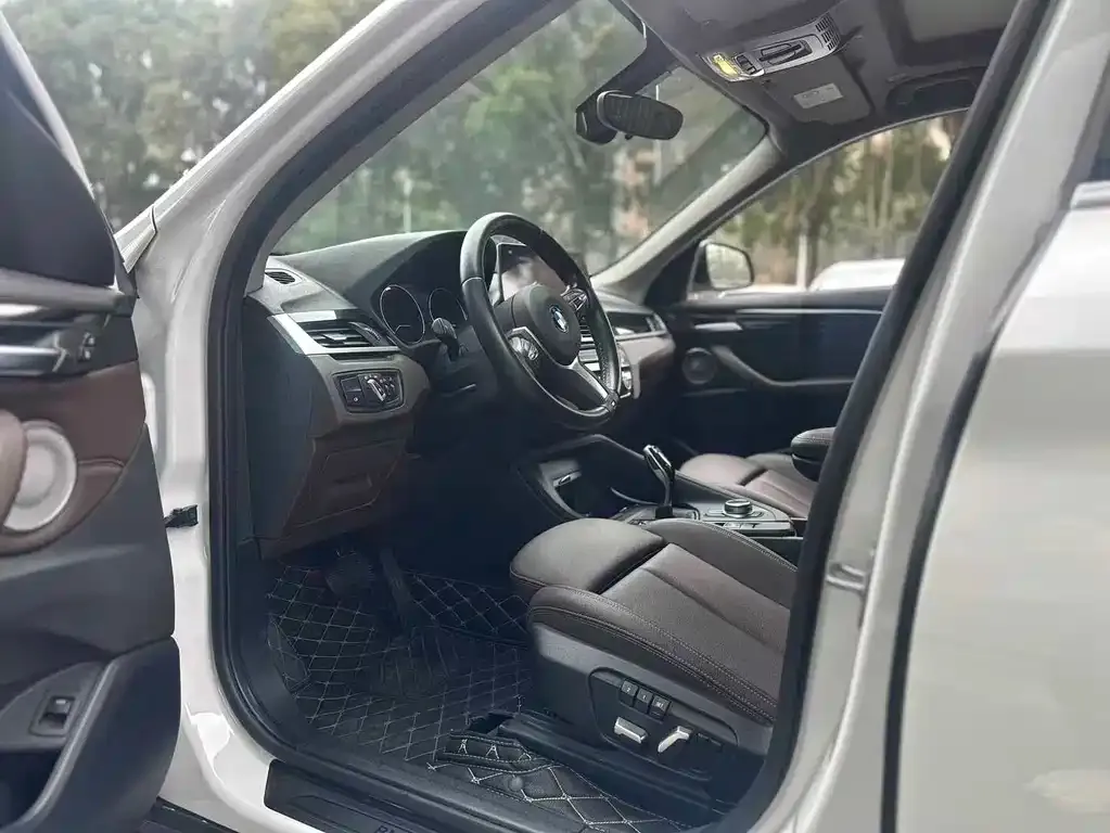 BMW X1 2023 из CN, фото 6