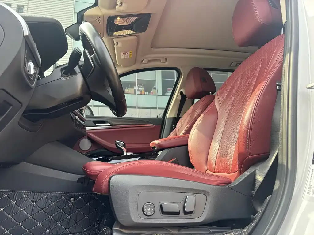 BMW X3 2024 из CN, фото 8