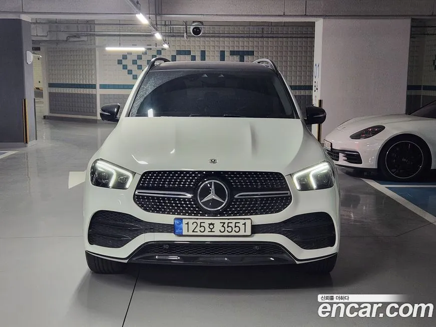 Mercedes-Benz GLE-Class — фото 8