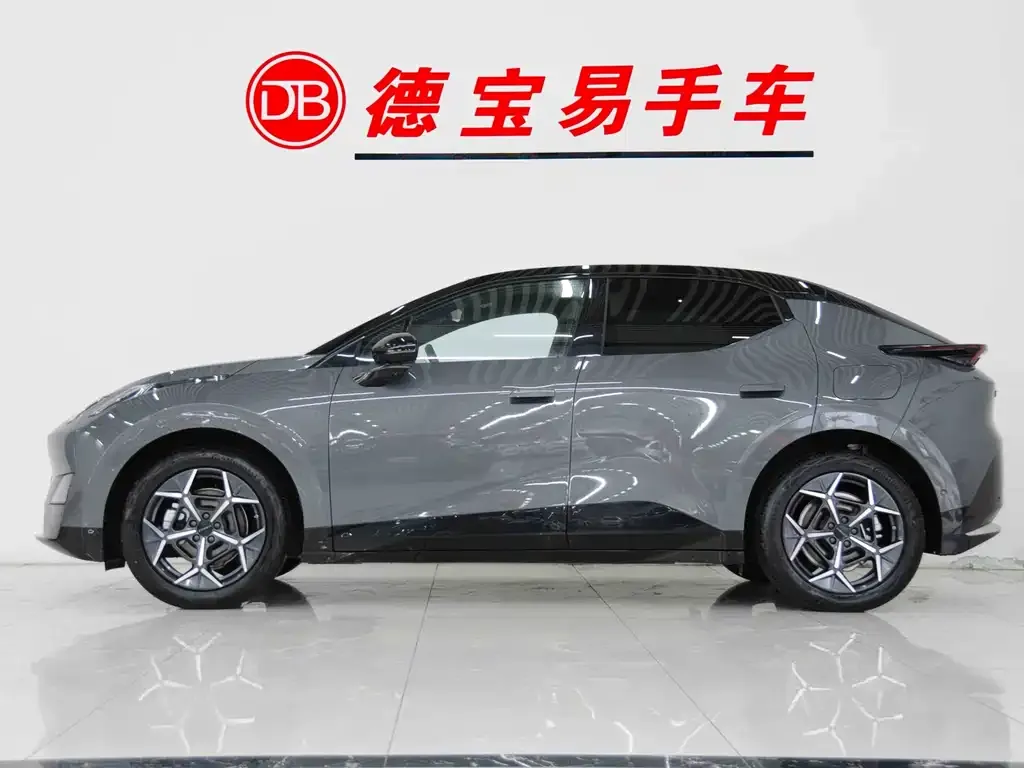 Lynk & Co Z20 2025 из CN, фото 5