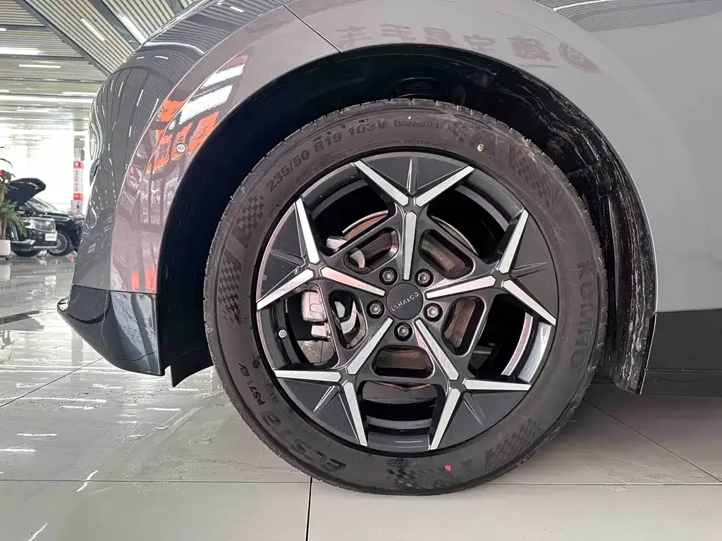 Lynk & Co Z20 2025 из CN, фото 10