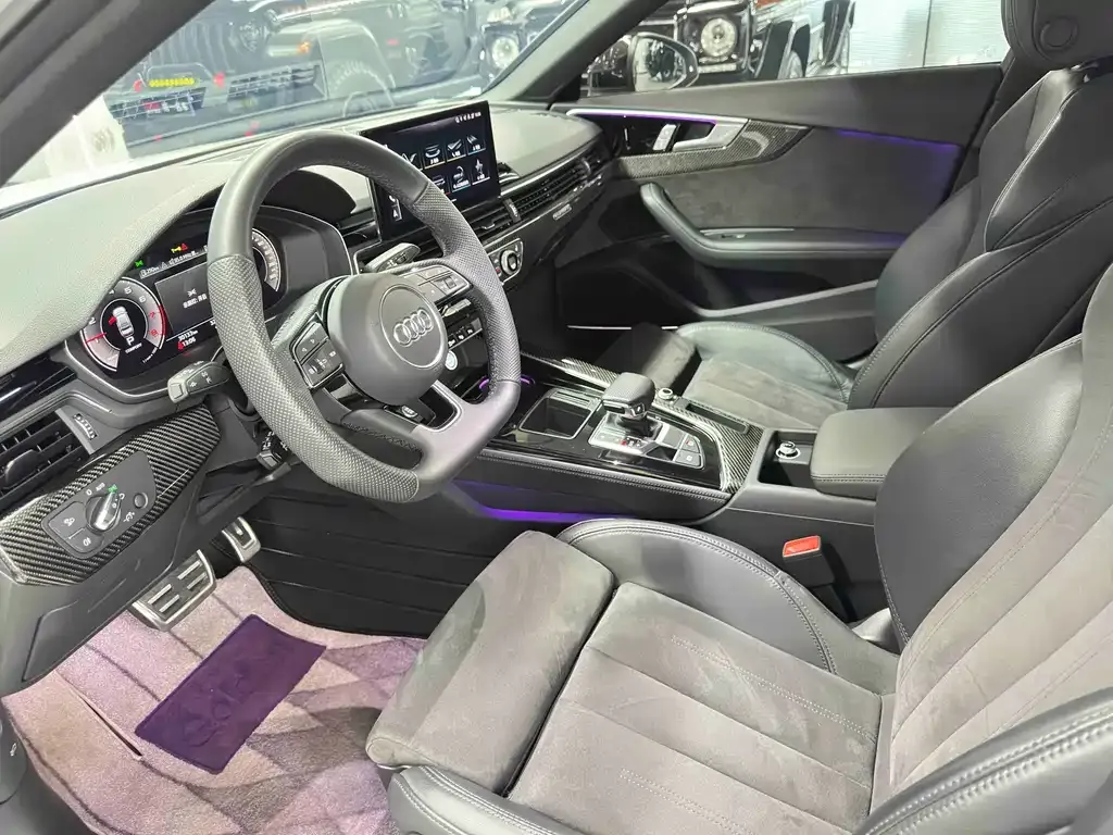 Audi A4L 2024 из CN, фото 7