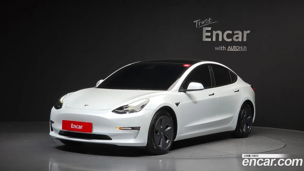 Tesla Model 3 Long Range AWD
