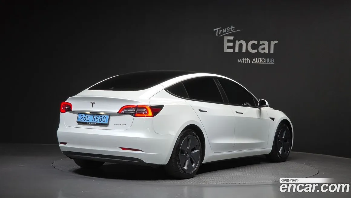 Tesla Model 3 2022 из KR, фото 4