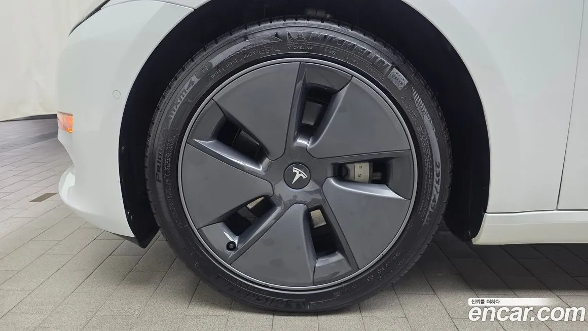 Tesla Model 3 2022 из KR, фото 3