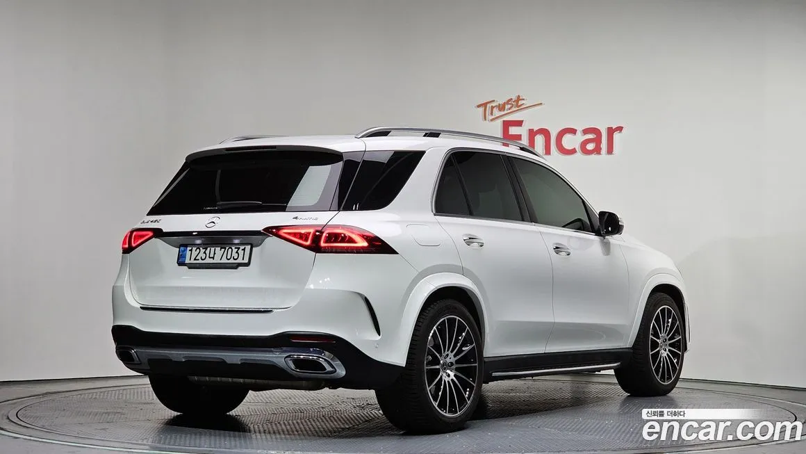 Mercedes-Benz GLE-Class 2023 из KR, фото 2