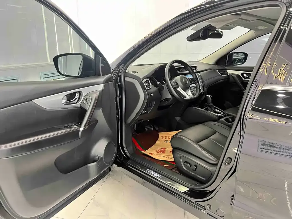 Nissan Qashqai 2023 из CN, фото 5