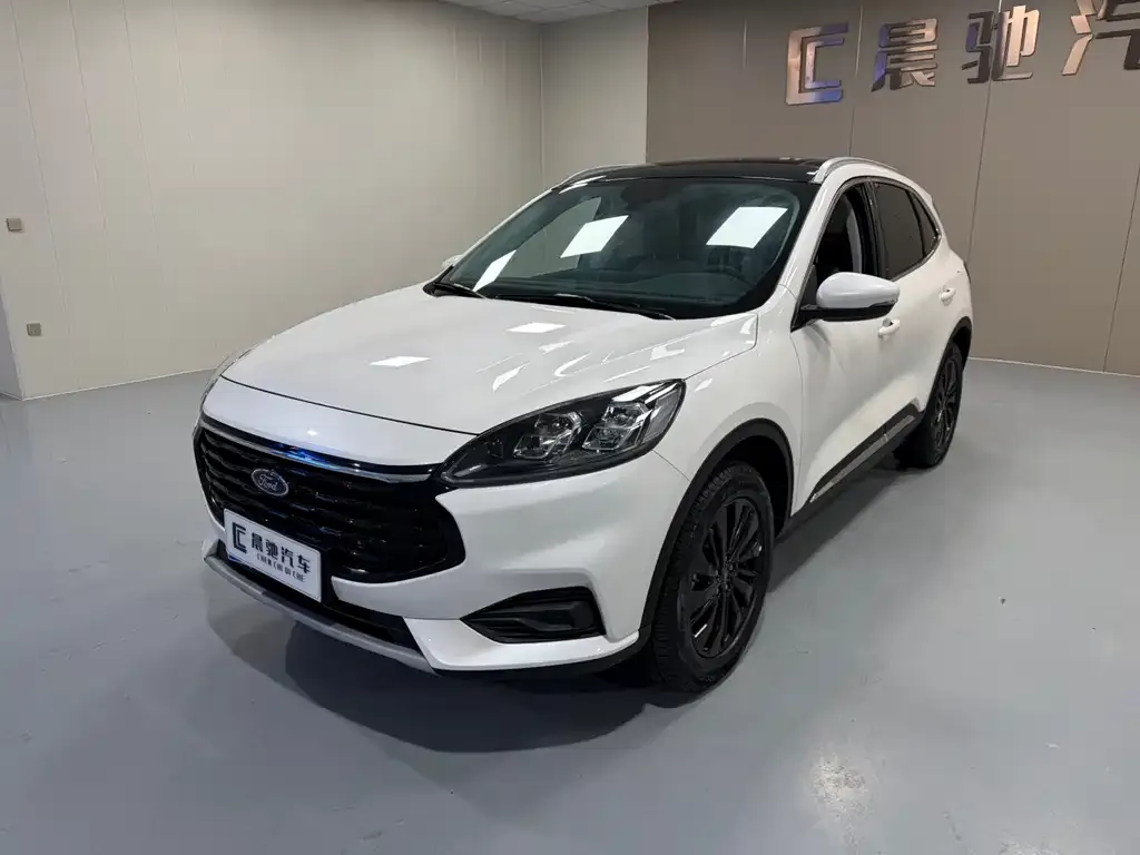 Ford Escape 2025 из CN, фото 1