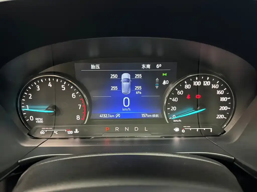 Ford Escape 2025 из CN, фото 9