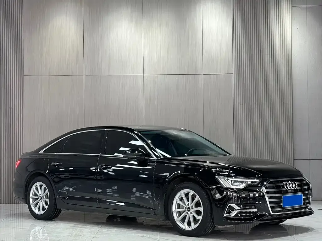 Audi A6L — фото 2