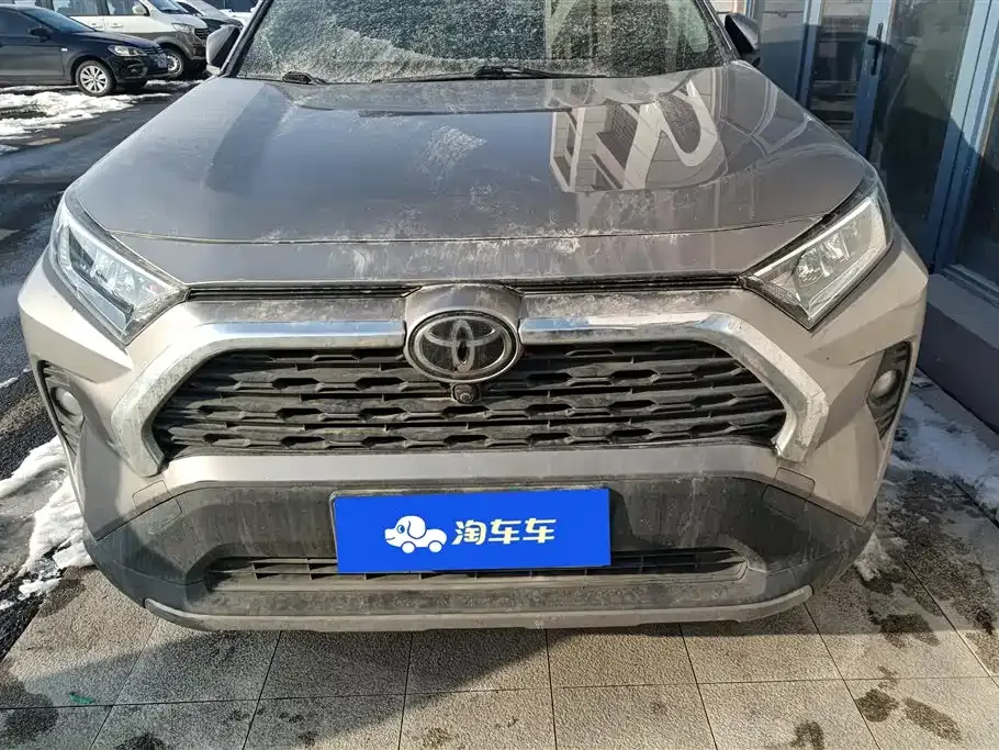 Toyota RAV4 2021 из CN, фото 8