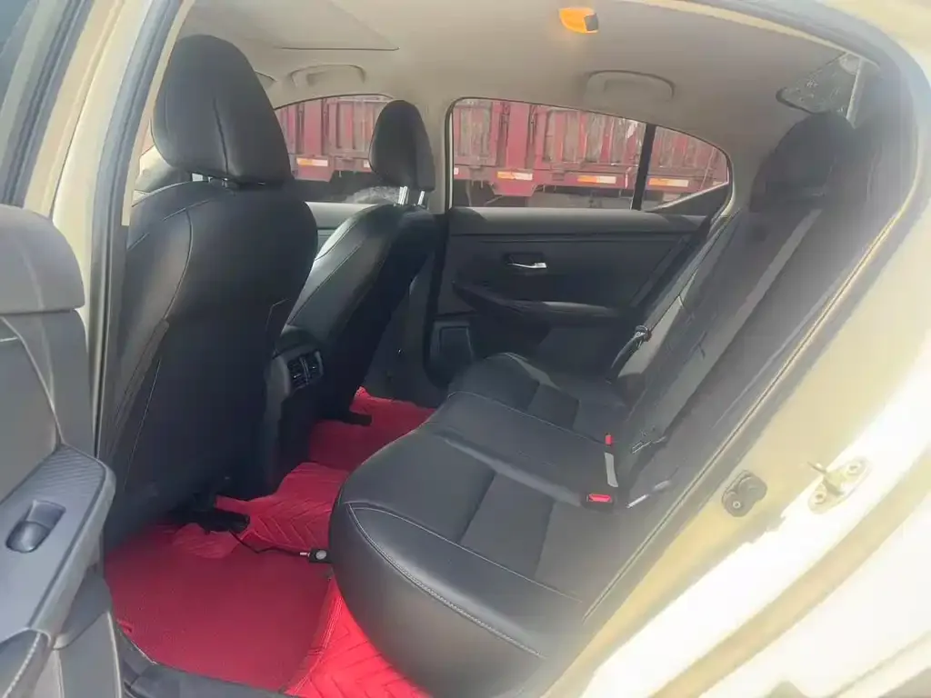 Nissan Sylphy 2023 из CN, фото 8