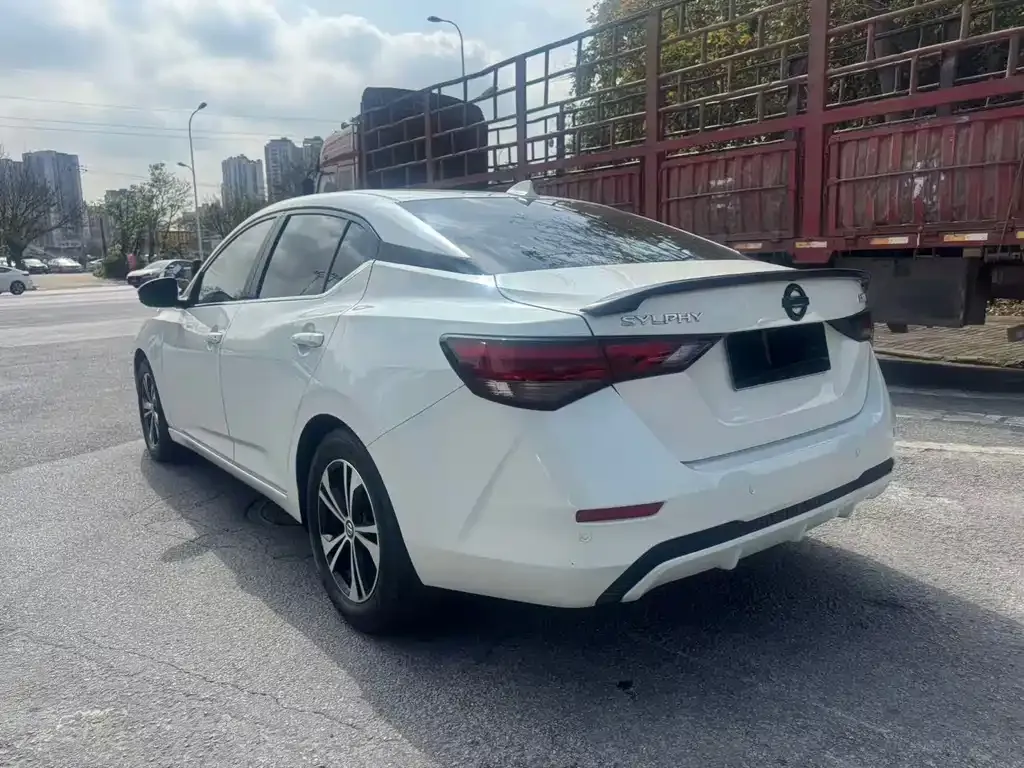 Nissan Sylphy 2023 из CN, фото 7