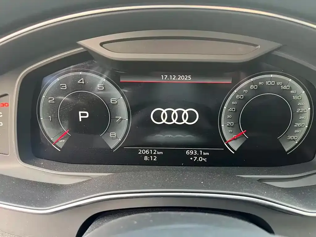 Audi A6L — фото 5