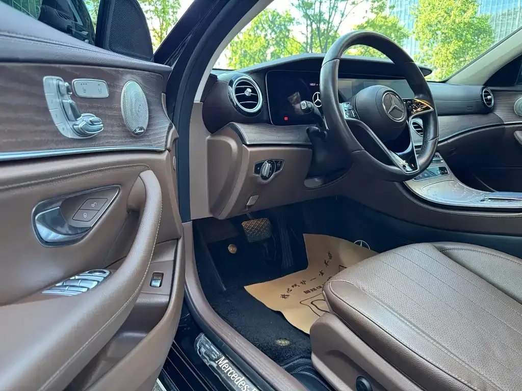 Mercedes-Benz E-Class 2021 из CN, фото 6