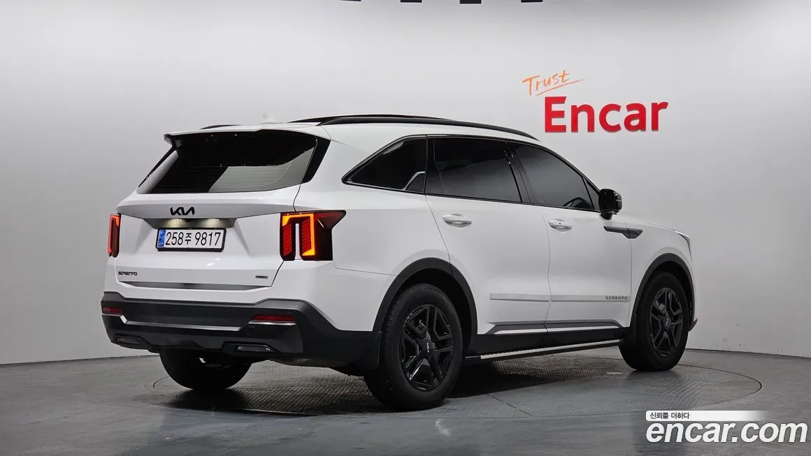Kia Sorento — фото 6