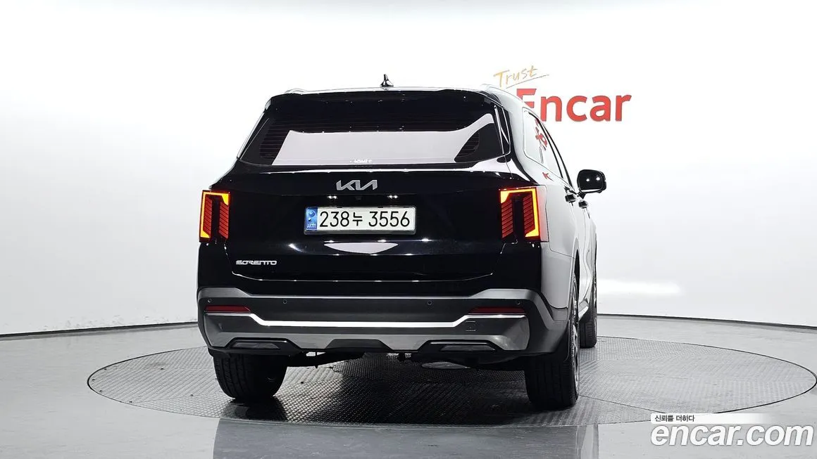 Kia Sorento — фото 9