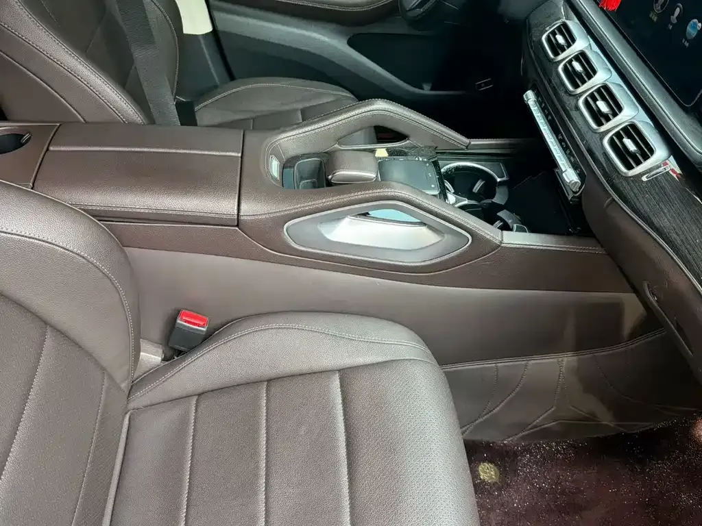Mercedes-Benz GLE 2023 из CN, фото 2