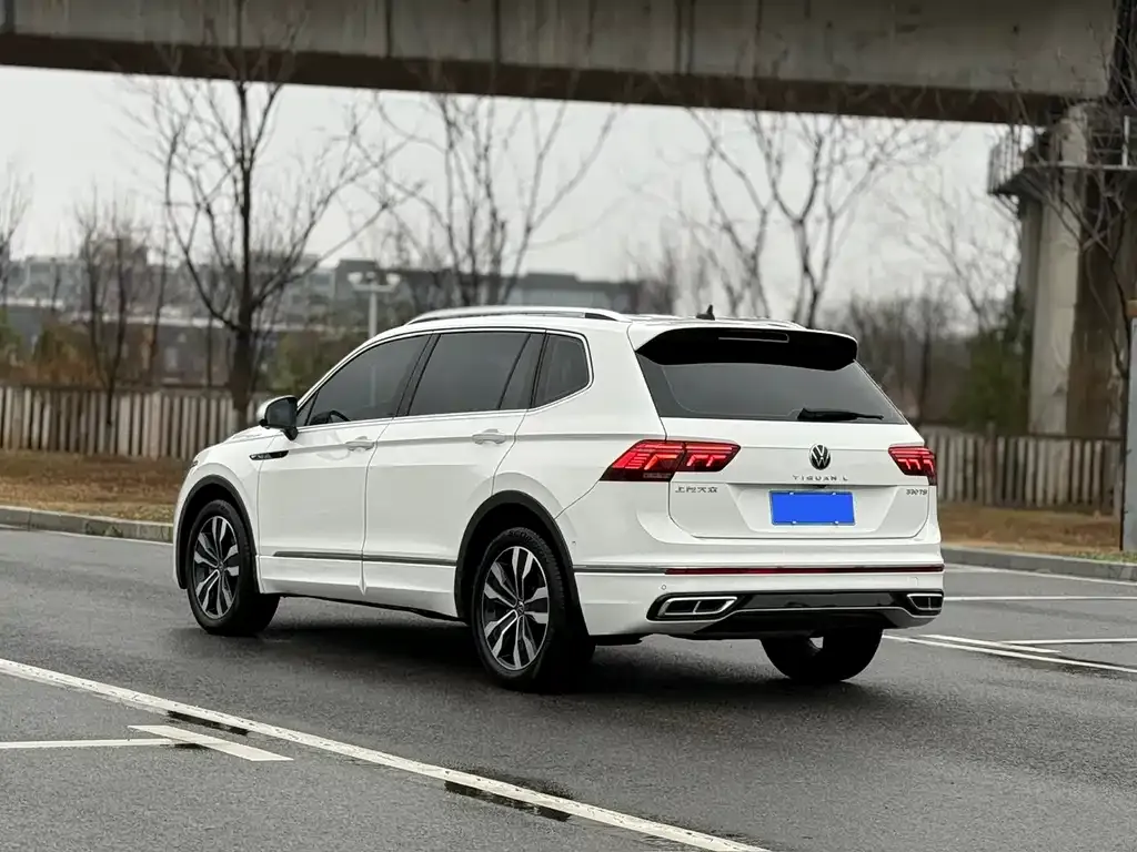 Volkswagen Tiguan L 2022 из CN, фото 6