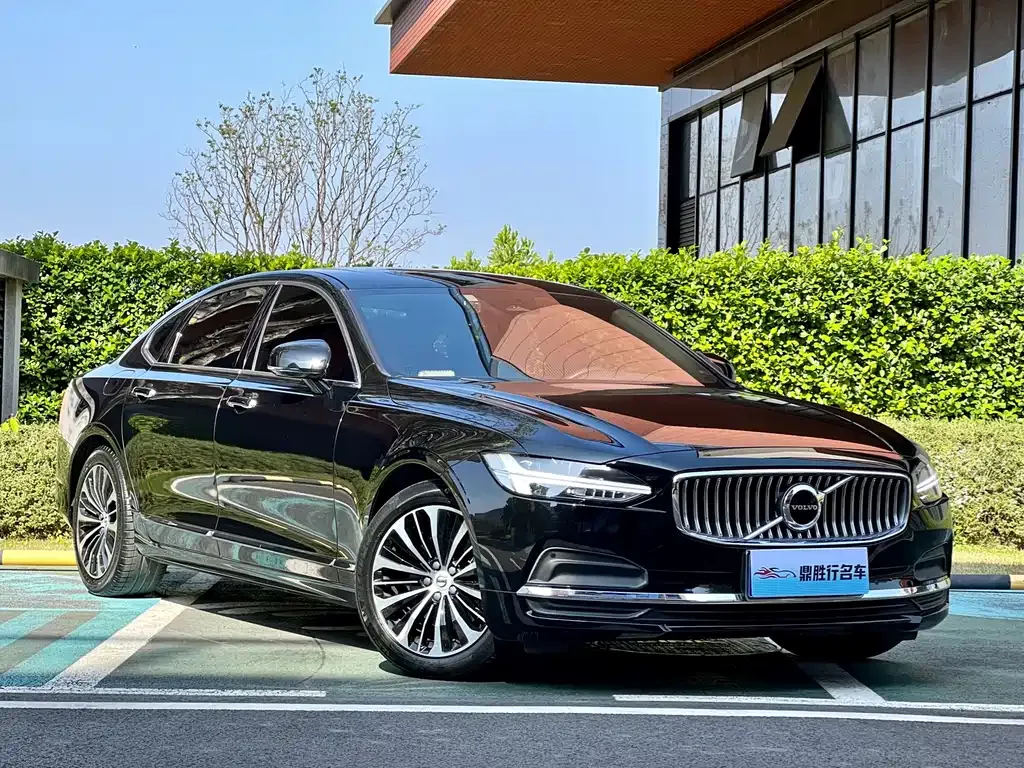 Volvo S90 2023 из CN, фото 6