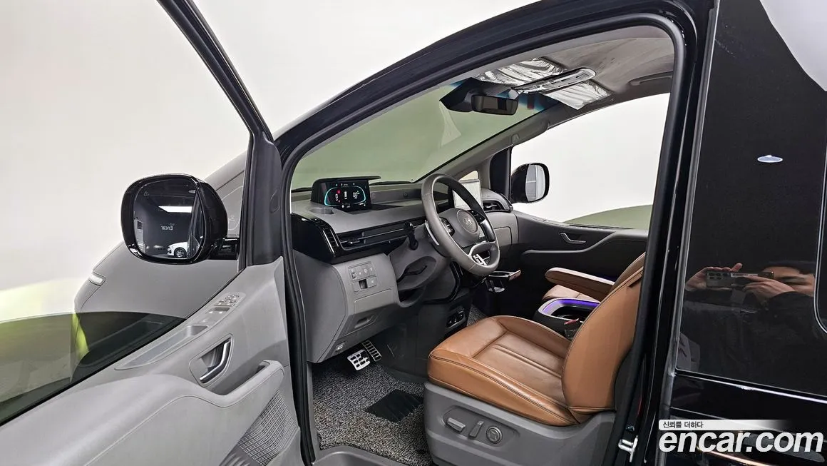 Hyundai Staria — фото 7