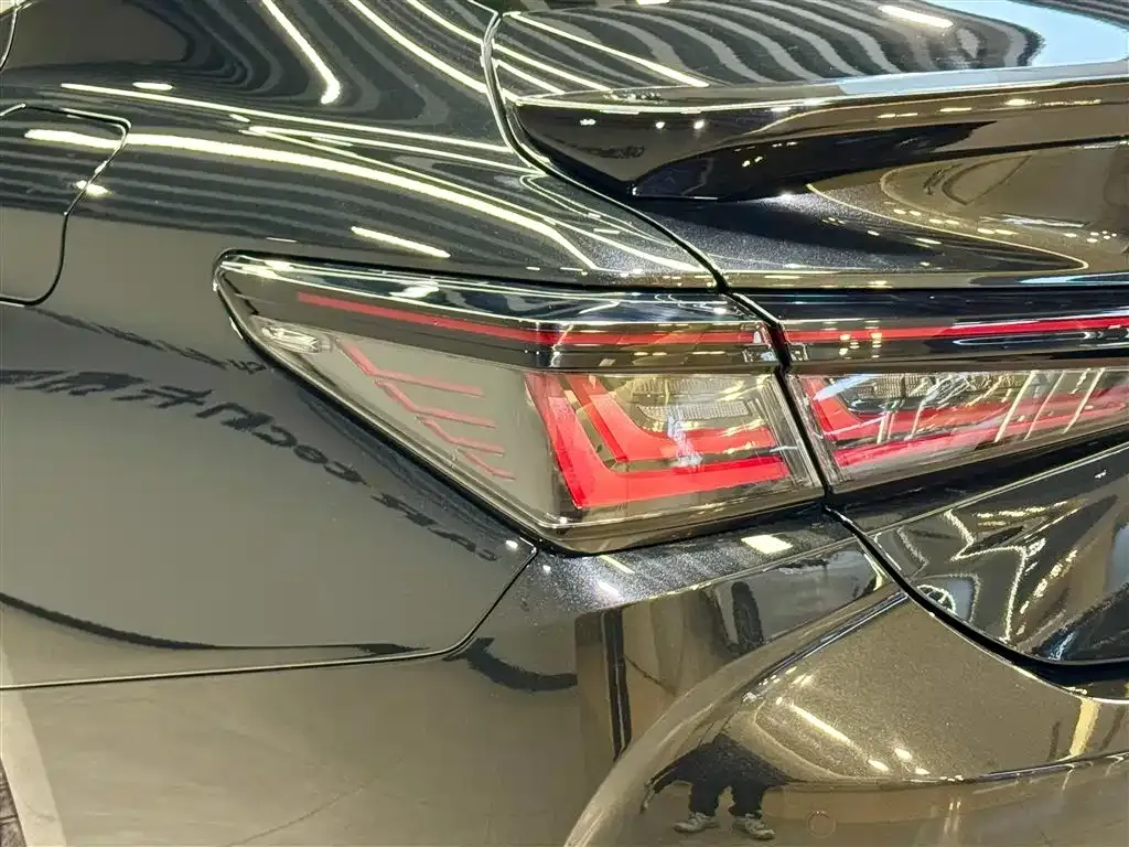Lexus ES — фото 10