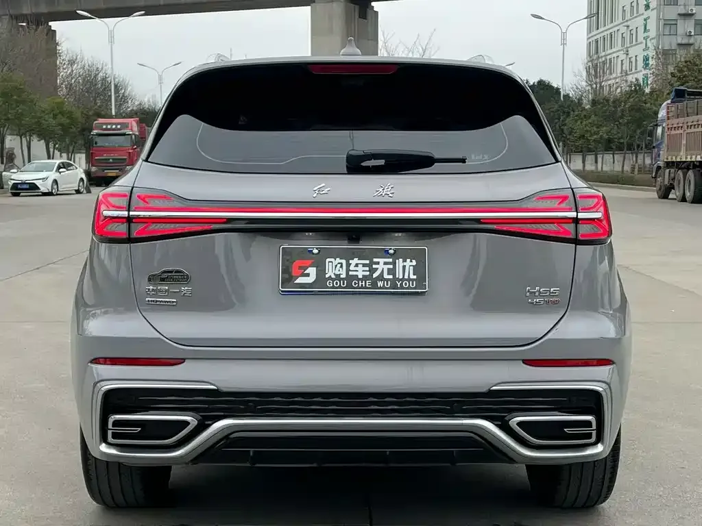 Hongqi HS5 — фото 6