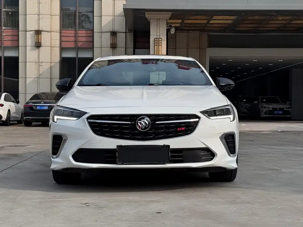 Buick Regal — фото 2