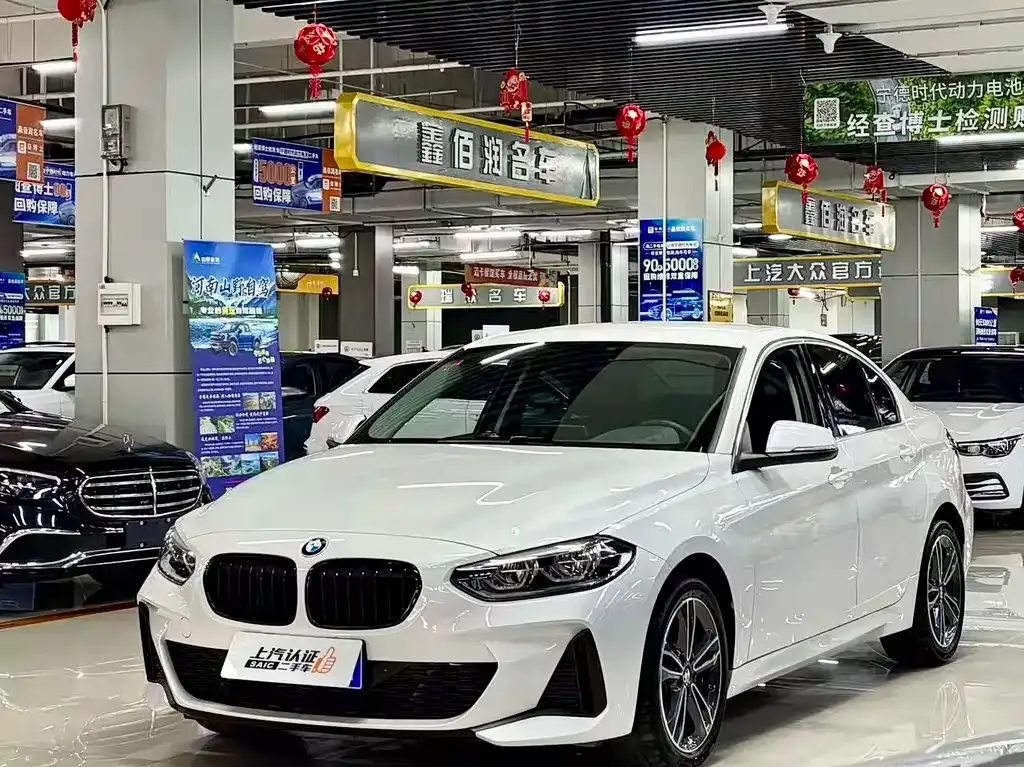 BMW 1 Series — фото 1