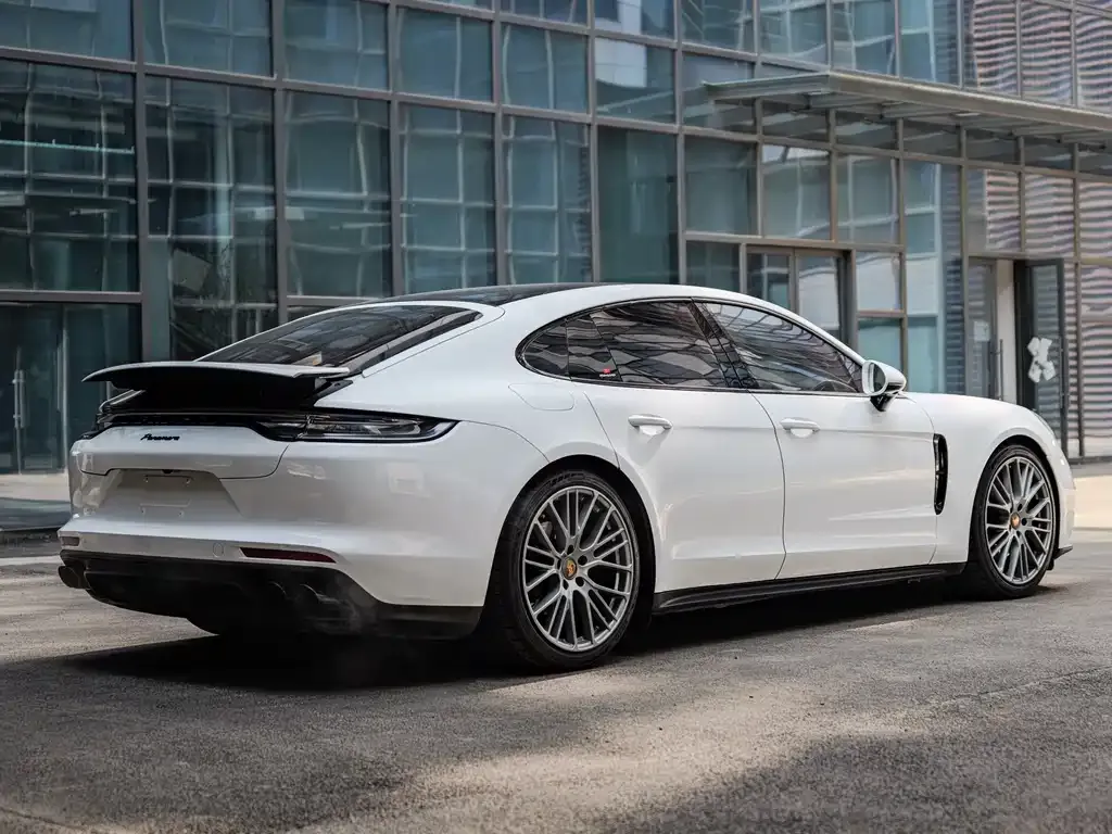 Porsche Panamera — фото 9