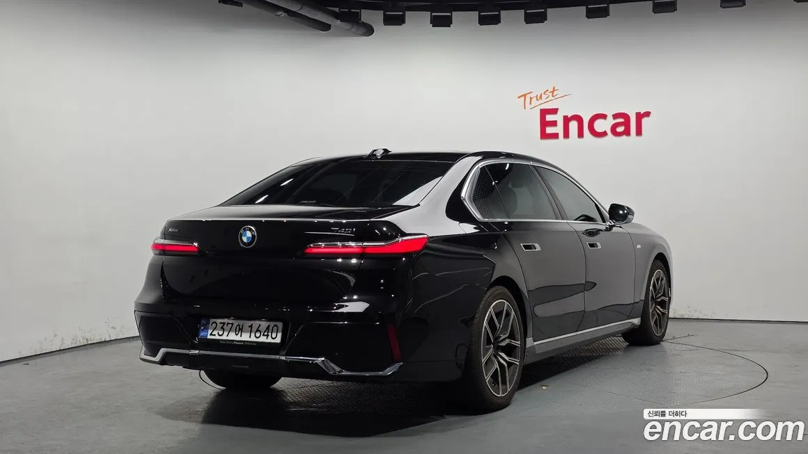 BMW 7-Series 2024 из KR, фото 10